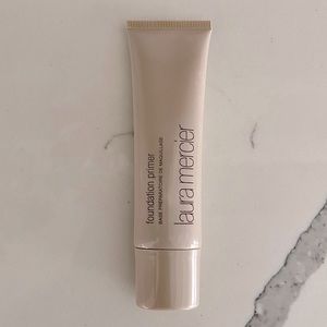 Laura Mercier Foundation Primer